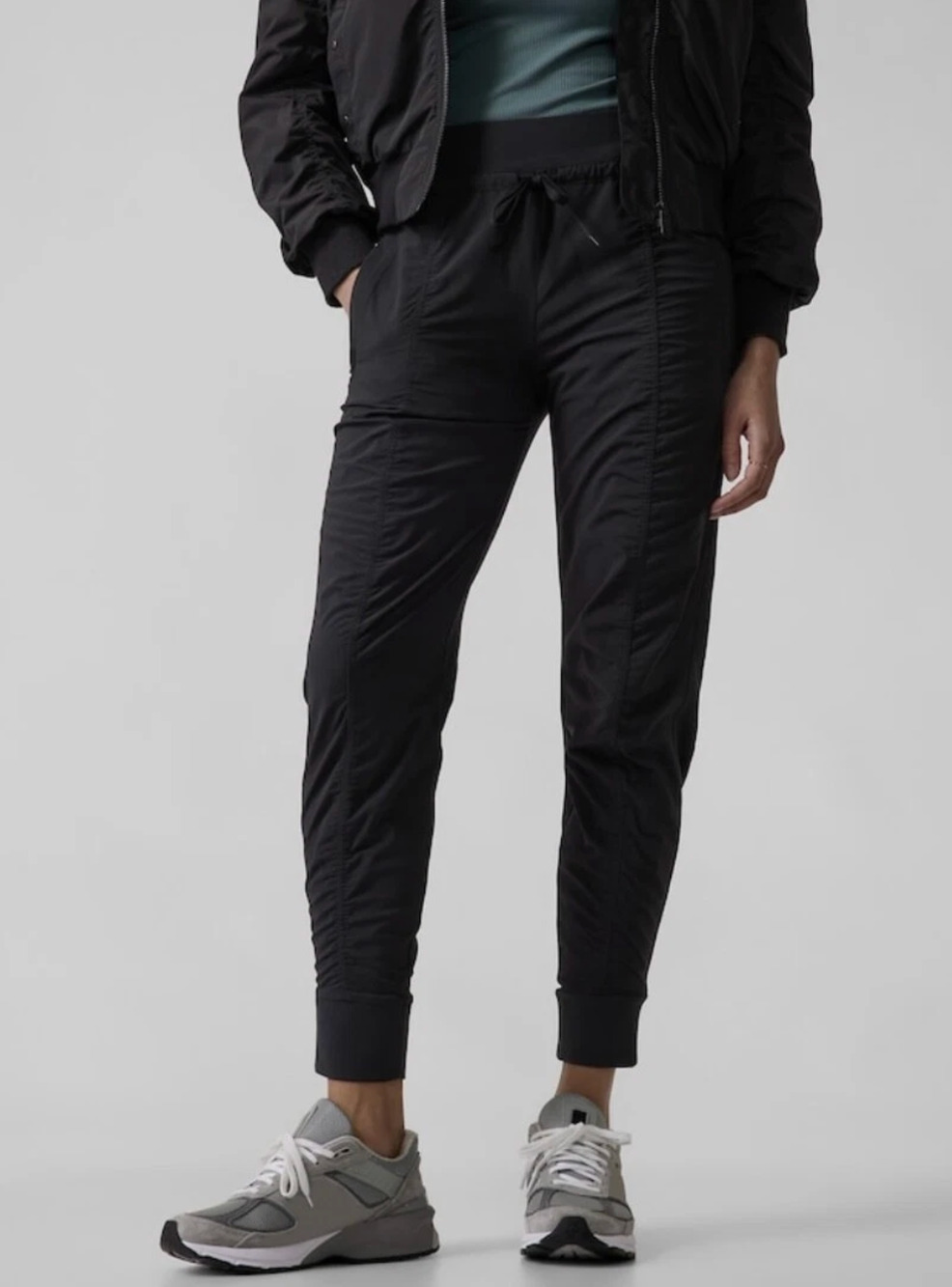 Athleta Attitude Lined Jogger Pants Womens 6 Black Tapered Lightweight Casual